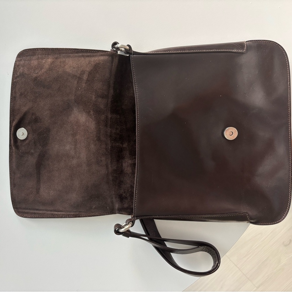 Prada Slim Chocolate Brown Leather Shoulder Bag - Classic Elegant Minimalist - Picture 4 of 13